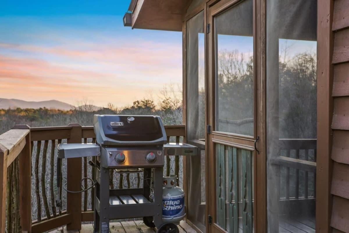 Mountain Views Hot Tub Firepit Close To Town 蓝岭 外观 照片